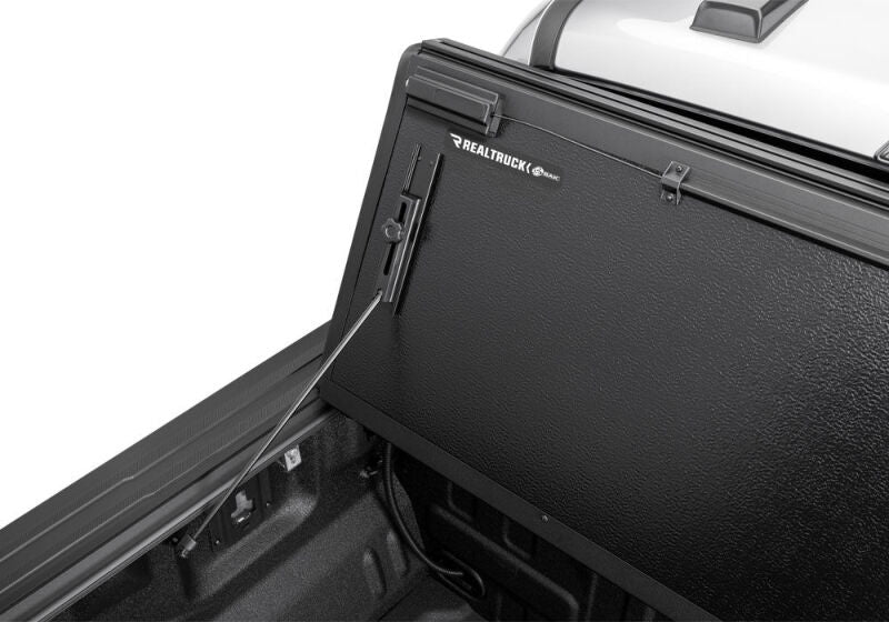 BAK 2024 Ford Ranger (5 Foot Bed) BAKFlip G2 Tonneau Cover