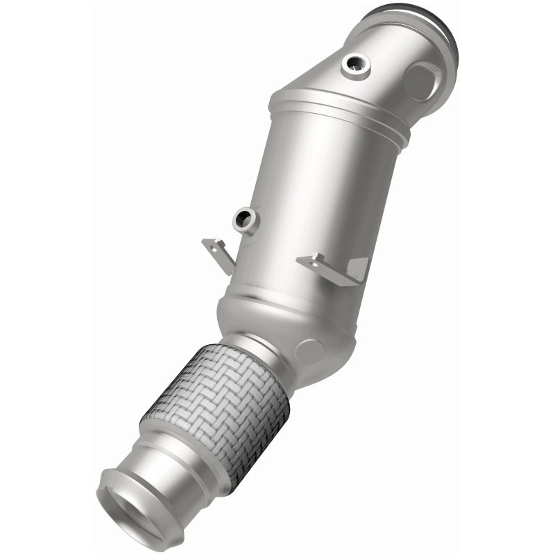 MagnaFlow 18-22 BMW 530e OEM Grade Federal / EPA Compliant Direct-Fit Catalytic Converter
