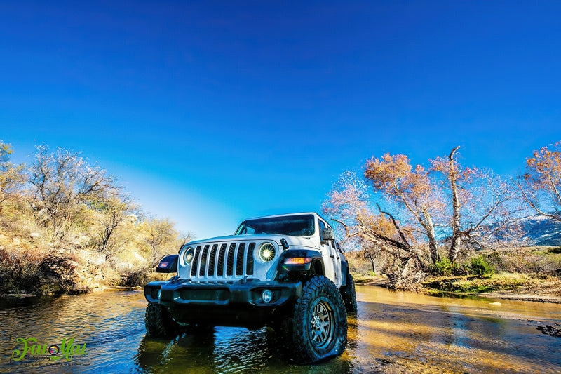 Oracle Jeep JL/Gladiator JT Oculus Bi-LED Projector Headlights - Amber/White Switchback SEE WARRANTY