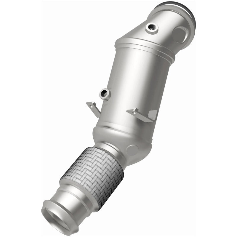 MagnaFlow 18-22 BMW 530e OEM Grade Federal / EPA Compliant Direct-Fit Catalytic Converter