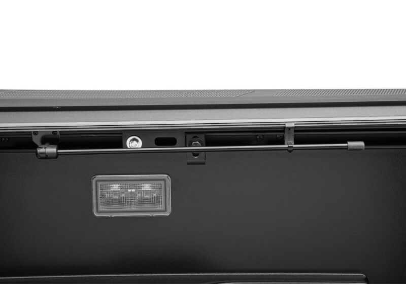BAK 96-04 Toyota Tacoma 6ft Bed BAKFlip G2