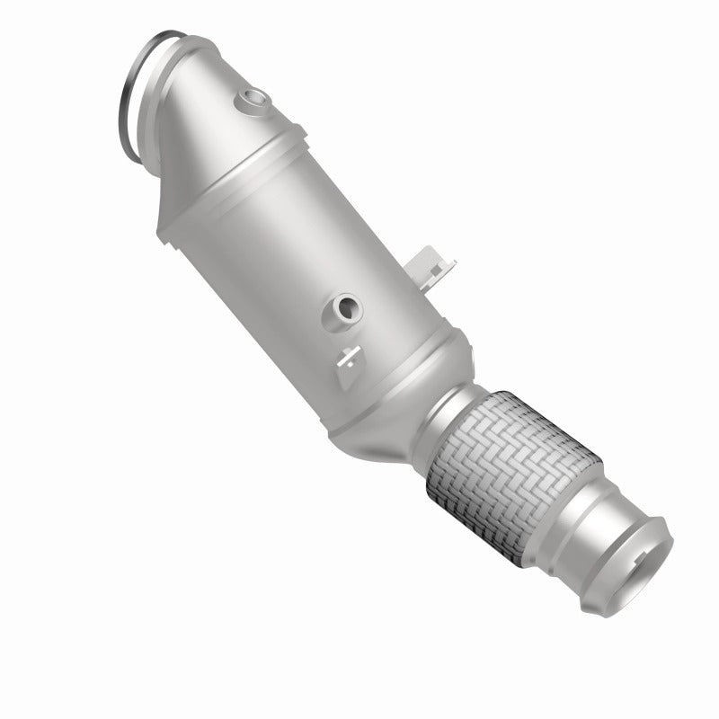 MagnaFlow 18-22 BMW 530e OEM Grade Federal / EPA Compliant Direct-Fit Catalytic Converter