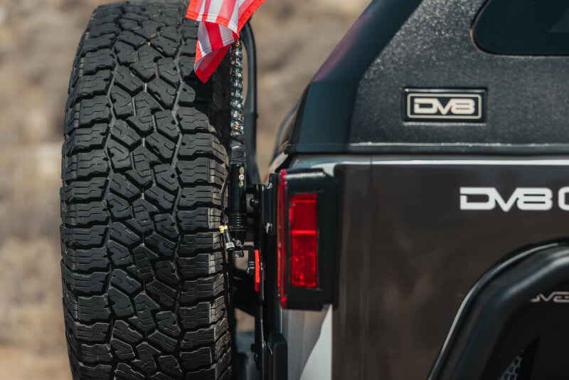 DV8 Offroad Universal Molle Adj. Antenna & Whip Mount