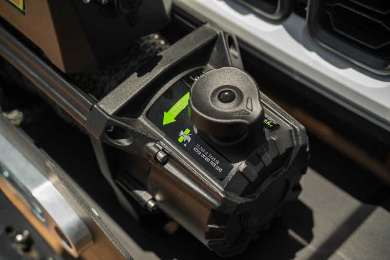 DV8 Offroad Xtract 12k Synthetic Rope Winch