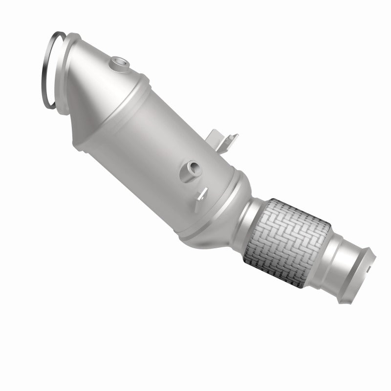 MagnaFlow 18-22 BMW 530e OEM Grade Federal / EPA Compliant Direct-Fit Catalytic Converter