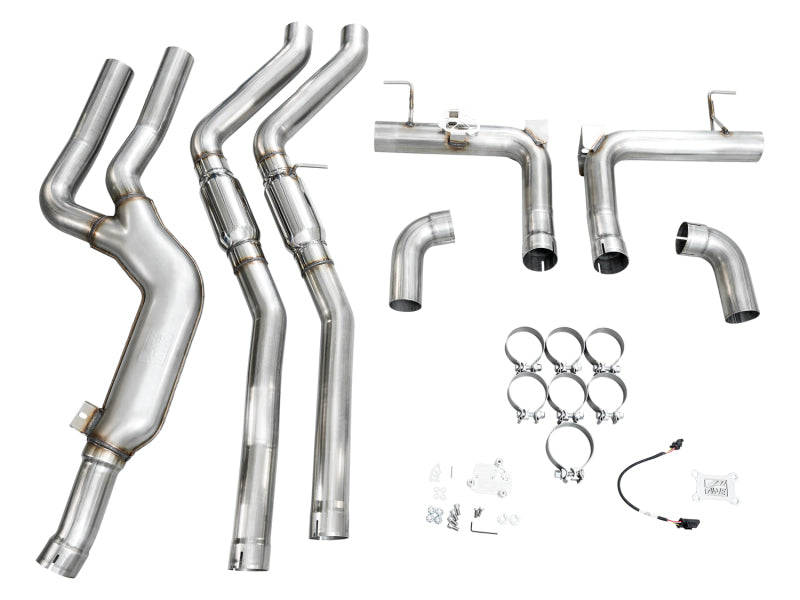 AWE Tuning 22-26 BMW M240i (G42) Track Edition Exhaust - OE Tips